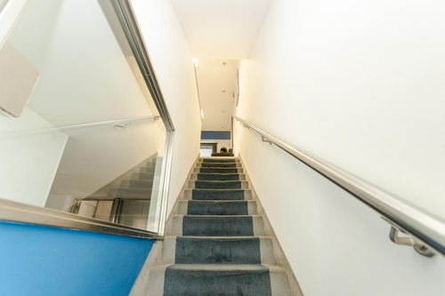Exc Oficina Sobre Pellegrini, Vista Única Y Doble Terraza! Posib Transf En Vivienda