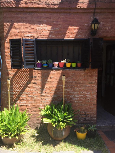 Imagen 20 de 30 de Condominio Exclusivo - 4 Amb En 2 Plantas Con Jardín Y Cochera. Centro San Pedro