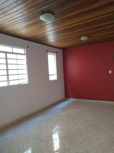 Casa À Venda Na Rua Dos Pessegueiros, Taboão, Diadema - Sp - Liv-11549