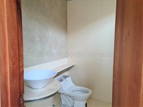 Apartamento En Venta, Los Campitos I Mls #24-25198 Sc