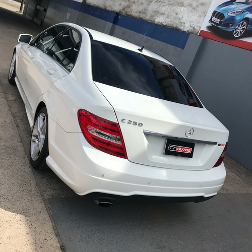 Mercedes-benz C250 Cgi Amg At 2011