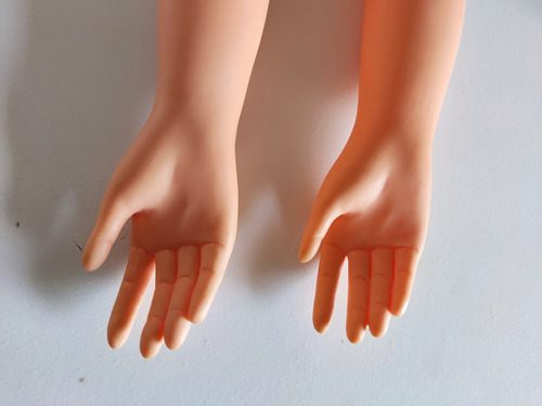 Braço Direito Da Boneca Barbara Da Jesmar 2 Peças (Usado)
