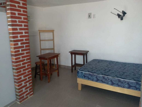 Imagen 8 de 16 de Edificio En Venta Con 14 Habitaciones Amuebladas. La Magdalena Ocotitlan.