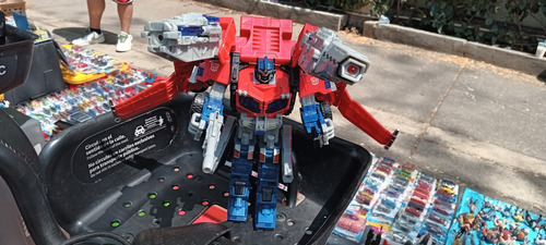 Optimus Prime Y Wingsaber Fusion - Cybertron - Luces Y Sonid (Usado)
