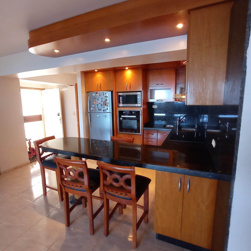 Hermoso Apartamento En La Llanada Con Vista Al Mar Y Espacios Únicos, Inversión Segura