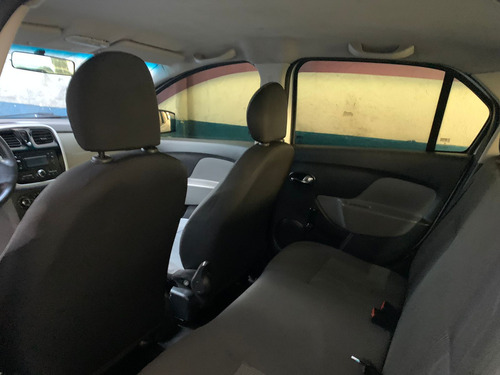 Renault Logan Renault Logan Authentique 1.0 12V SCe (Flex)