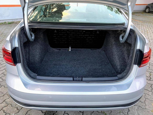 Imagem 8 de 11 de Volkswagen Virtus 1.6 Msi Total Flex Manual