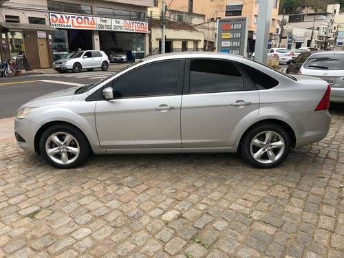 Ford Focus Sedan 2.0 Glx Aut. 4p 2009