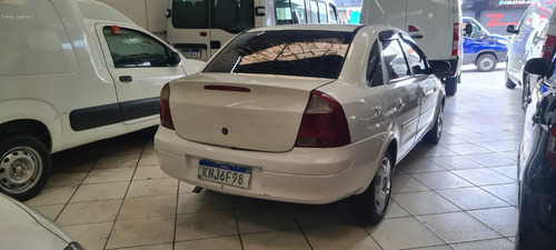 Chevrolet Corsa 1.8 Maxx Flex Power 5p