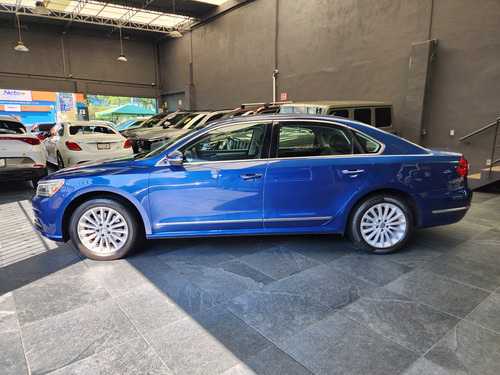 Volkswagen Passat 2.5 Tiptronic Highline At