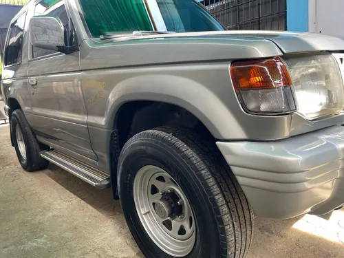 Mitsubishi Montero Dakar 3.0