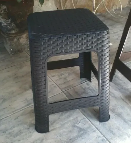 Banqueta Tejida Tipo Rattan
