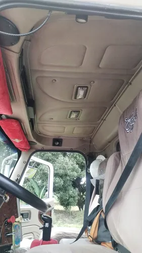 Tipo De Servicio: *público* Clase De Vehículo: *tractocamion