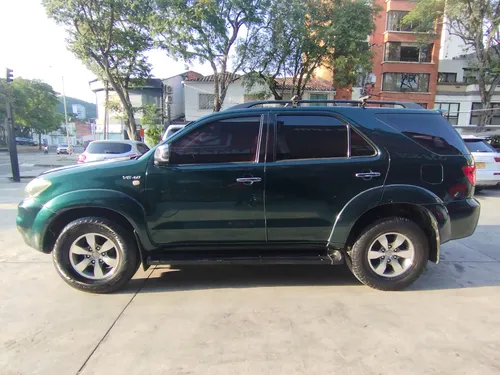 Toyota Fortuner Sr5 At 4000cc 4x4