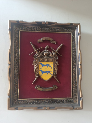 Escudo De Armas  Bello Cuadro En Madera Antiguo Remato 