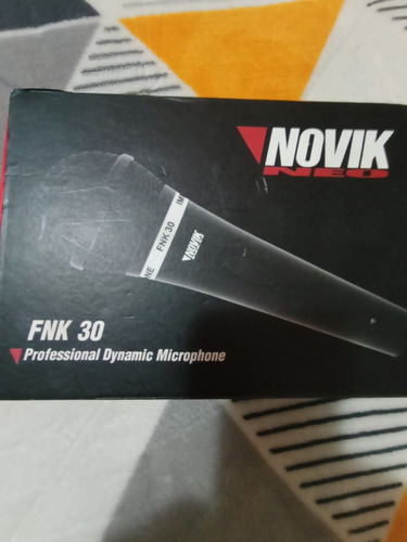 Vendo 2 Micrófonos Novik Fnk30.