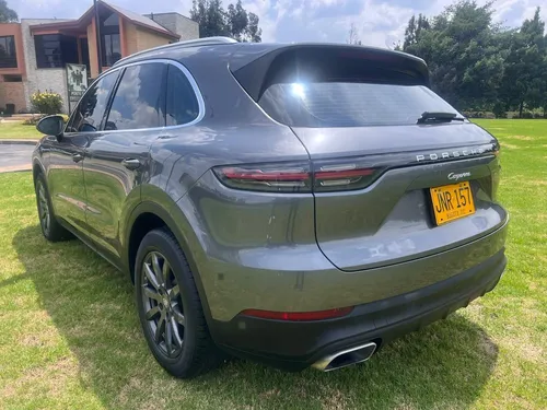 Porsche Cayenne 3.0