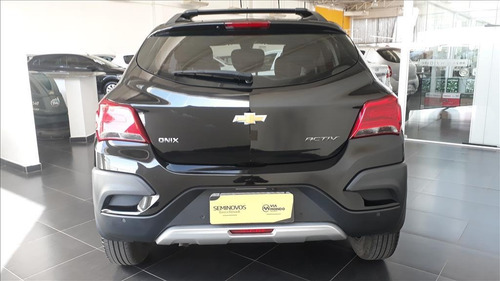 Imagem 5 de 13 de Onix 1.4 Mpfi Activ 8v Flex 4p Manual