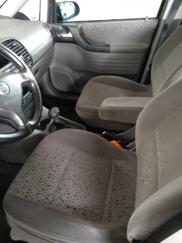 Chevrolet Zafira 2012 2.0 Elegance Flex Power Aut. 5p