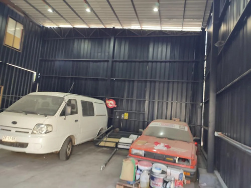 Bodega Con Oficinas Frente A Parque Lo Galindo