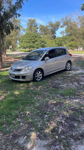 Nissan Tiida 1.8 Emotion At