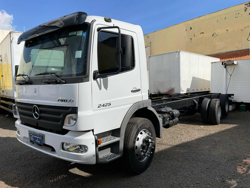 Mb 2425 Atego Ano 2012 Truck 