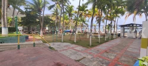 Imagen 13 de 14 de Ocumare De La Costa, Bahia De Cata Maracay