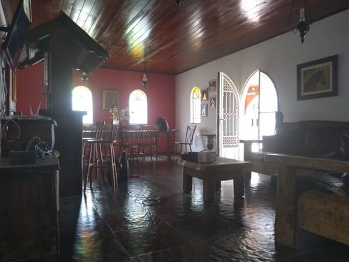 Chácara Locação Em Ibiuna - Feriado Pascoa Disponivel!!!