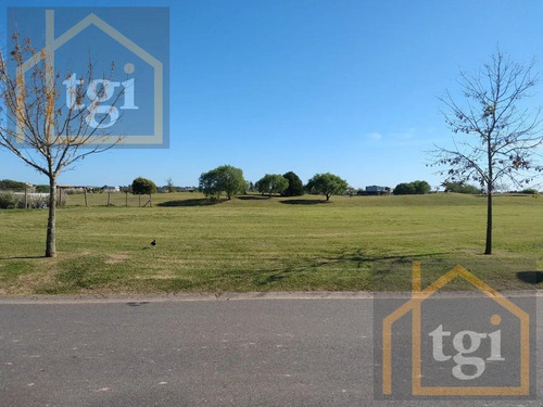 Imagen 3 de 8 de Lote Al Golf En Venta En El Cantón - Golf