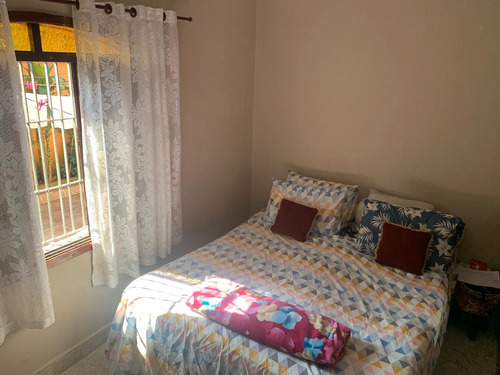 Imagem 10 de 14 de Reg-21 Maravilhosa Casa 3 Dormitórios Com Piscina No Caiçara