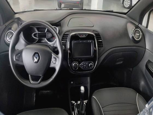 Imagem 3 de 9 de Renault Captur 2.0 16v Hi-flex Intense Automático
