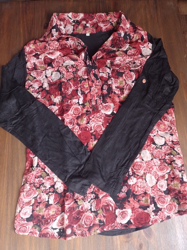 Camisa / Blusa Floreada Con Mangas Negras 