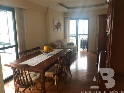 Imagem 7 de 30 de Maison Royale, Apartamento Quadra Mar, Mobiliado, 01 Suíte + 02 Dormitórios, Sacada Com Vista Do Mar, 01 Vaga, Centro, Balneário, Camboriú, Sc. - Qm00054 - 69843845