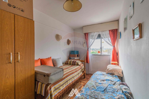 Imagen 8 de 13 de Venta De Apartamento En Pérez Castellanos De 2 Dormitorios Y Un Baño