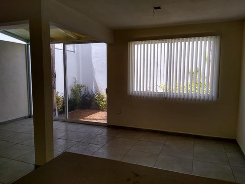 Casa Sola En Venta Bosque Sereno
