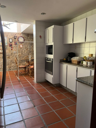 Imagen 2 de 15 de María Meléndez Vende Casa En Urb La Trigaleña