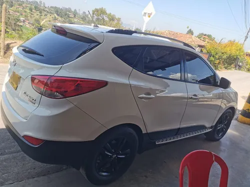 Hyundai TUCSON IX-35 2.0l Crdi 4x2