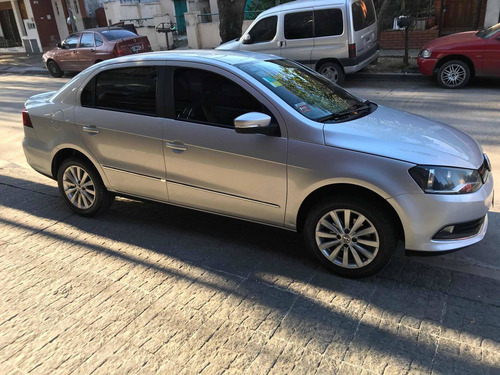Imagen 4 de 9 de Volkswagen Voyage 1.6 Highline 101cv 2016