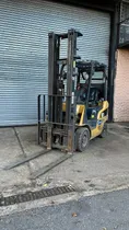 Comprar Autoelevador Caterpillar 1800kg Torre Triple Nafta\u002Fgas