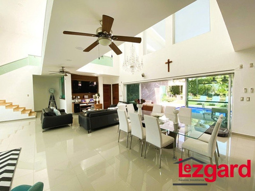 Se Vende Casa En Lomas De Cocoyoc