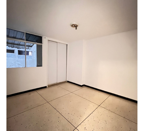 Apartamento En Alquiler, Los Ruices Pfjg013