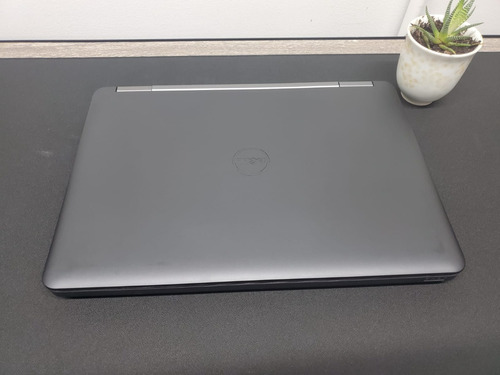 Especial Laptop Dell Latitude Core I3 4ta 16gb Ram 120 Ssd (Usado)