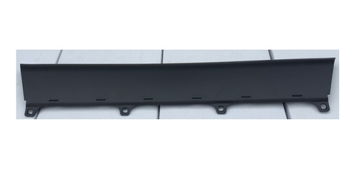 Moldura Central Interior Paragolpe Tra Ford Ranger Arg 13-16