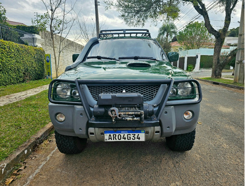 Mitsubishi L200 2.5 Savana 15 Anos Cab. Dupla 4x4 4p