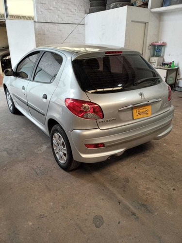 Peugeot 207 1.4 Active 75cv 2013