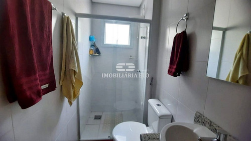 Imagem 8 de 21 de Apartamento De Dois Dormitórios - 4775