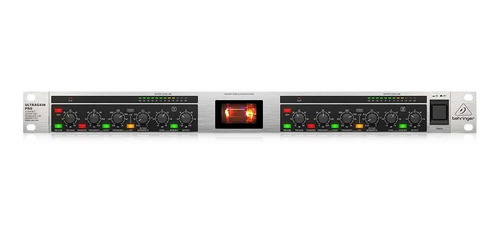 Preamplificador Microfono Behringer Mic2200