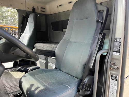 Imagem 20 de 25 de Volvo Fh 520 11/11 I-shift 4x2 Cegonheiro Gustavo-caminhões
