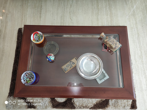 Imagen 2 de 3 de Mesa De Centro Y Mesa De Apoyo En Caoba