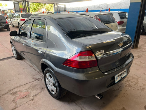 Imagen 4 de 8 de Chevrolet Prisma 1.4 Ls 2012